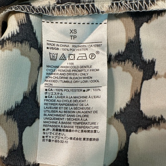 Banana Republic tank blouse in cream and black, size XS - Picture 4 of 8